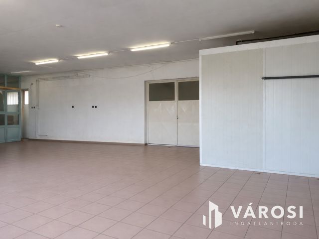 Szuper TELEPHELY lehetőség Debrecen-Déli ipari részén!